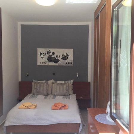 Villa Maja Njivice Bagian luar foto